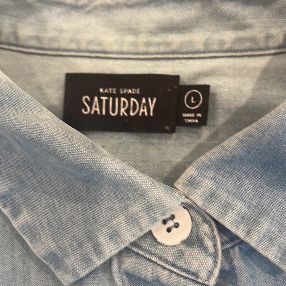 Kate Spade SATURDAY button down - Picture 2 of 6